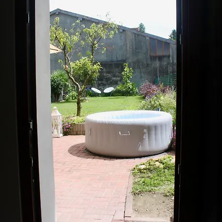 Il Cortile Del Borgo Borgo Ticino