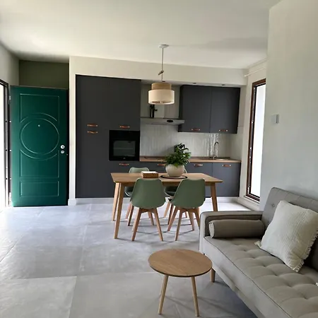 Il Cortile Del Borgo * Borgo Ticino